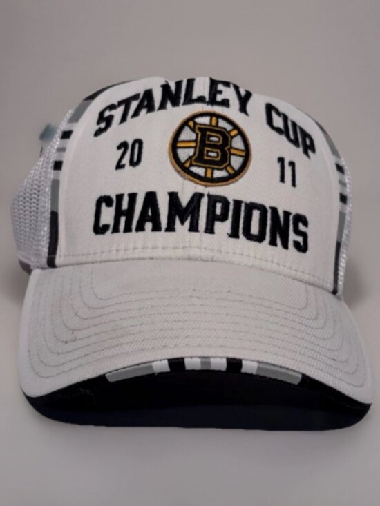 Reebok Other - Vintage Reebok Boston Bruins Stanley Cup Mesh Cap OSFA